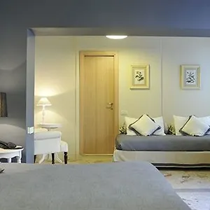 Broletto Hotel