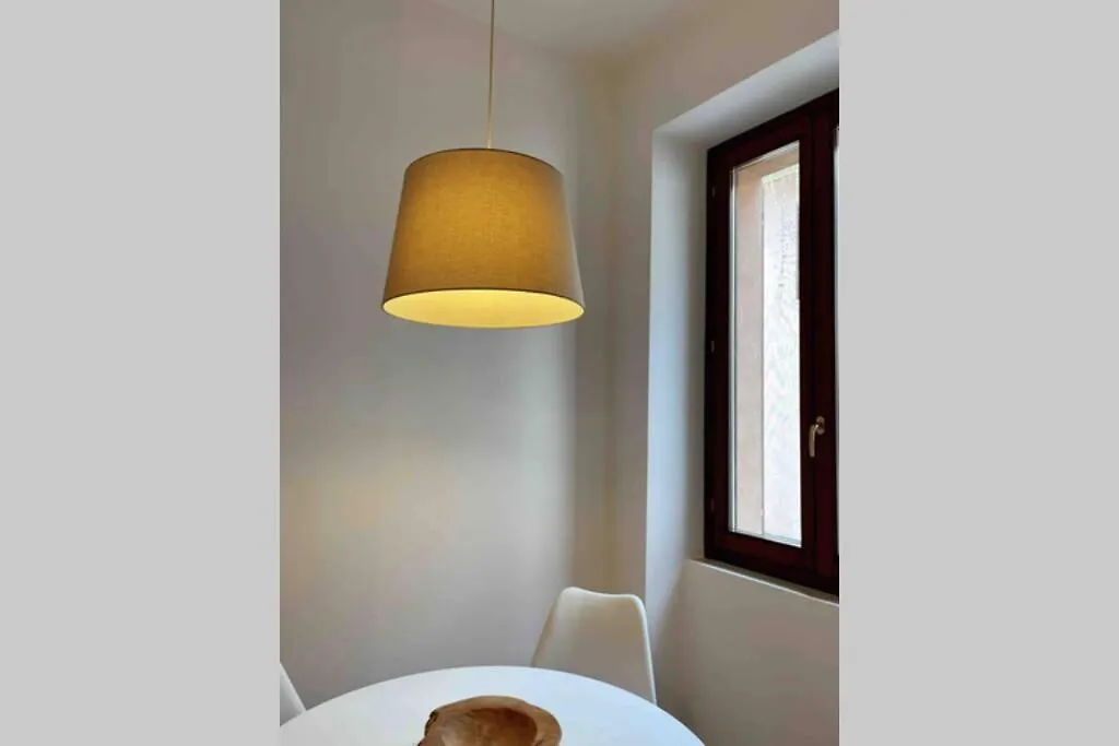 Unconventional Apartment: Centro Storico Con Bici Mantua